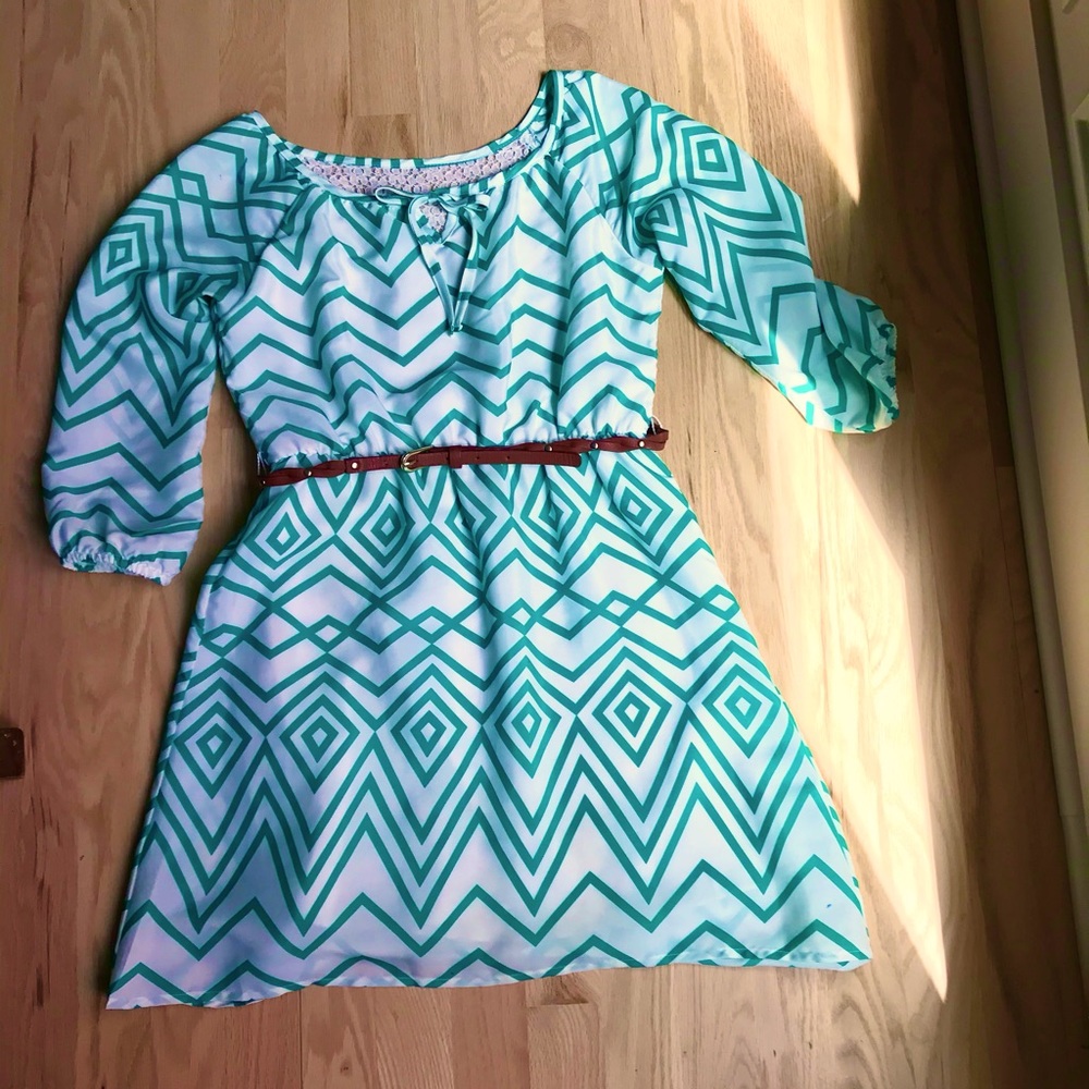 Green & white dress w/ belt. Size 12